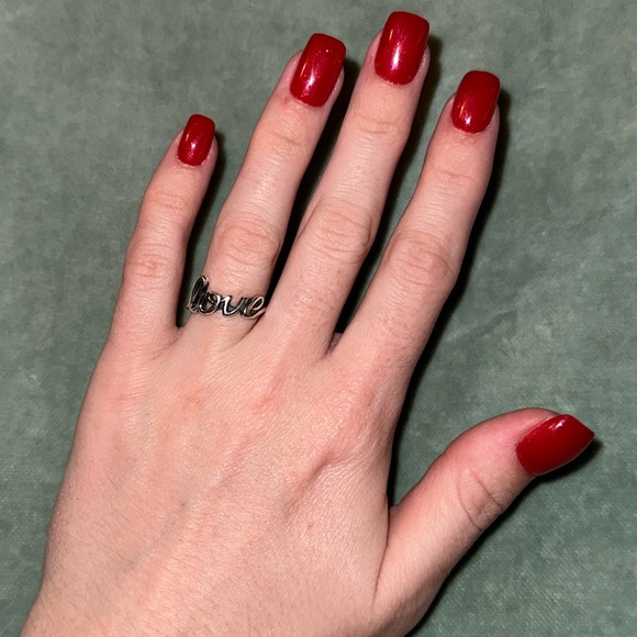 Size 5.5 James Avery scripted LOVE ring (no box) - Picture 5 of 5